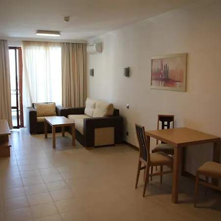 Apartmán Gt Emerald Resort & Spa Apartments *