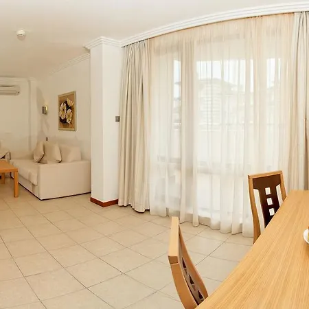Apartmán Gt Emerald Resort & Spa Apartments