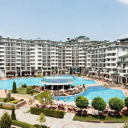 Gt Emerald Resort & Spa Apartments Apartmán *