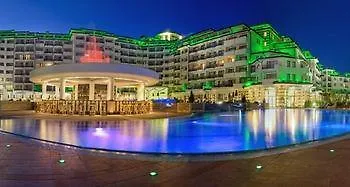 Gt Emerald Resort & Spa Apartments *