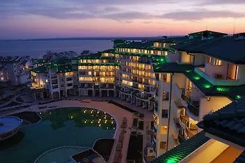Gt Emerald Resort & Spa Apartments