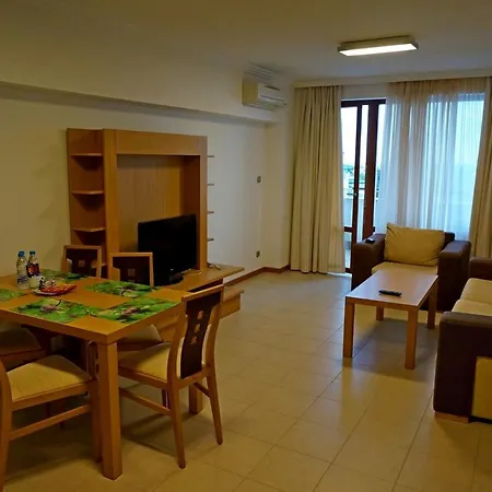Apartmán Gt Emerald Resort & Spa Apartments