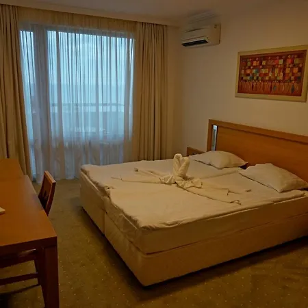 Gt Emerald Resort & Spa Apartments Apartmán Burgas City