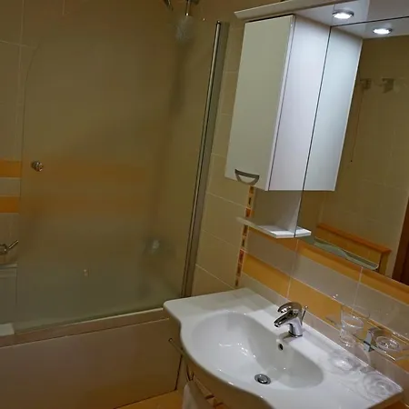 Apartmán Gt Emerald Resort & Spa Apartments